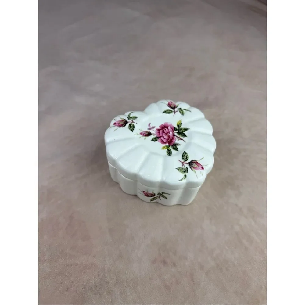 Vintage Fine Bone China Trinket Box Heart Cottagecore Roses